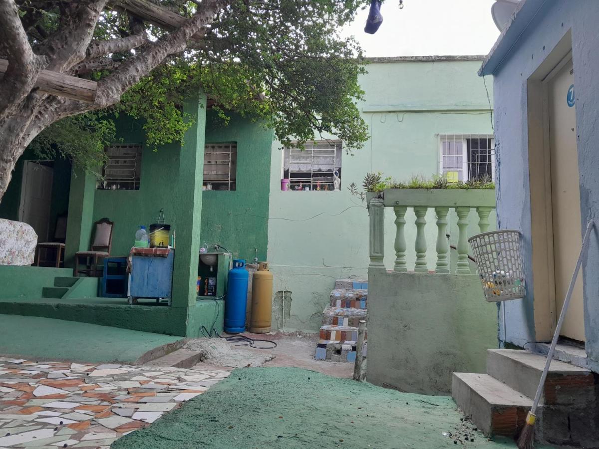 Hostel Jabuticaba Белу-Оризонти Экстерьер фото